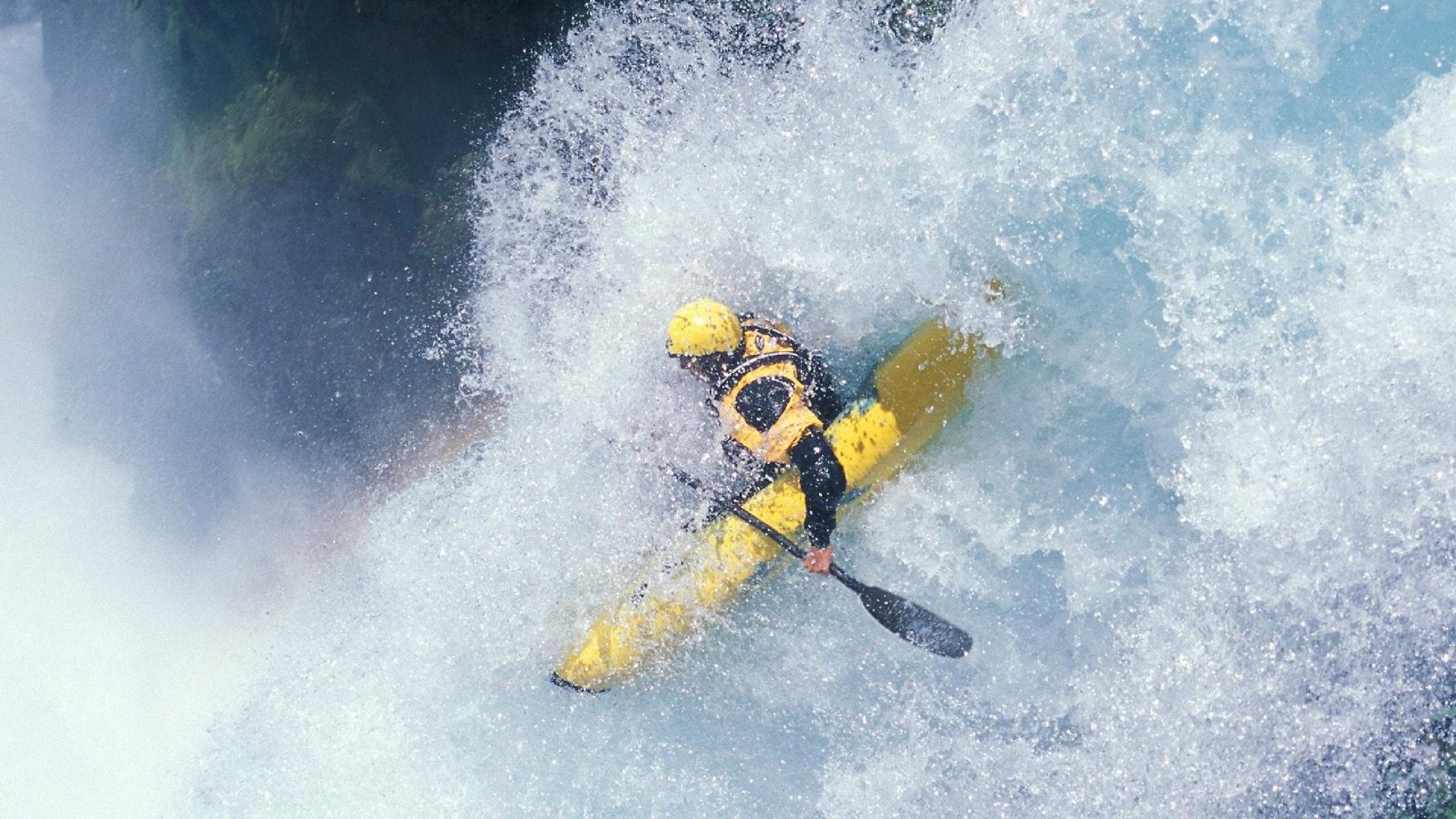跨界合作的足球文化IP不断推出，拓展多元应用场景，足球challenges